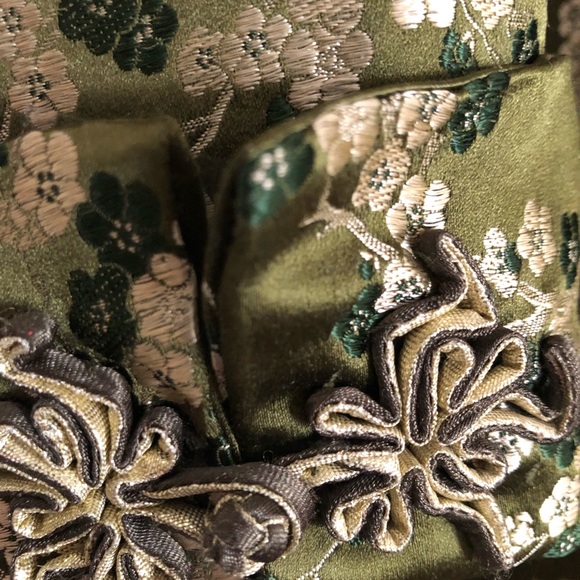 Beautiful dress jacket - Picture 7 of 12